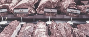 Consumo de carne está caindo mais rápido que o de cigarro no Reino Unido